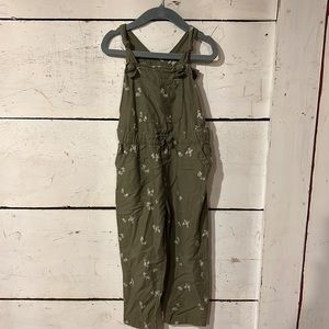 OshKosh girls overalls Size 5T